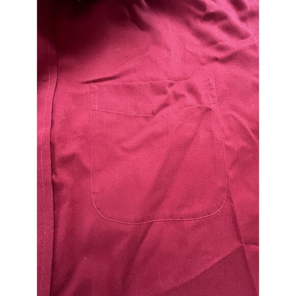 L.L. BEAN Men's Red Short Sleeve Button Up Shirt Size L-Tall Wrinkle Resistant - Picture 3 of 10